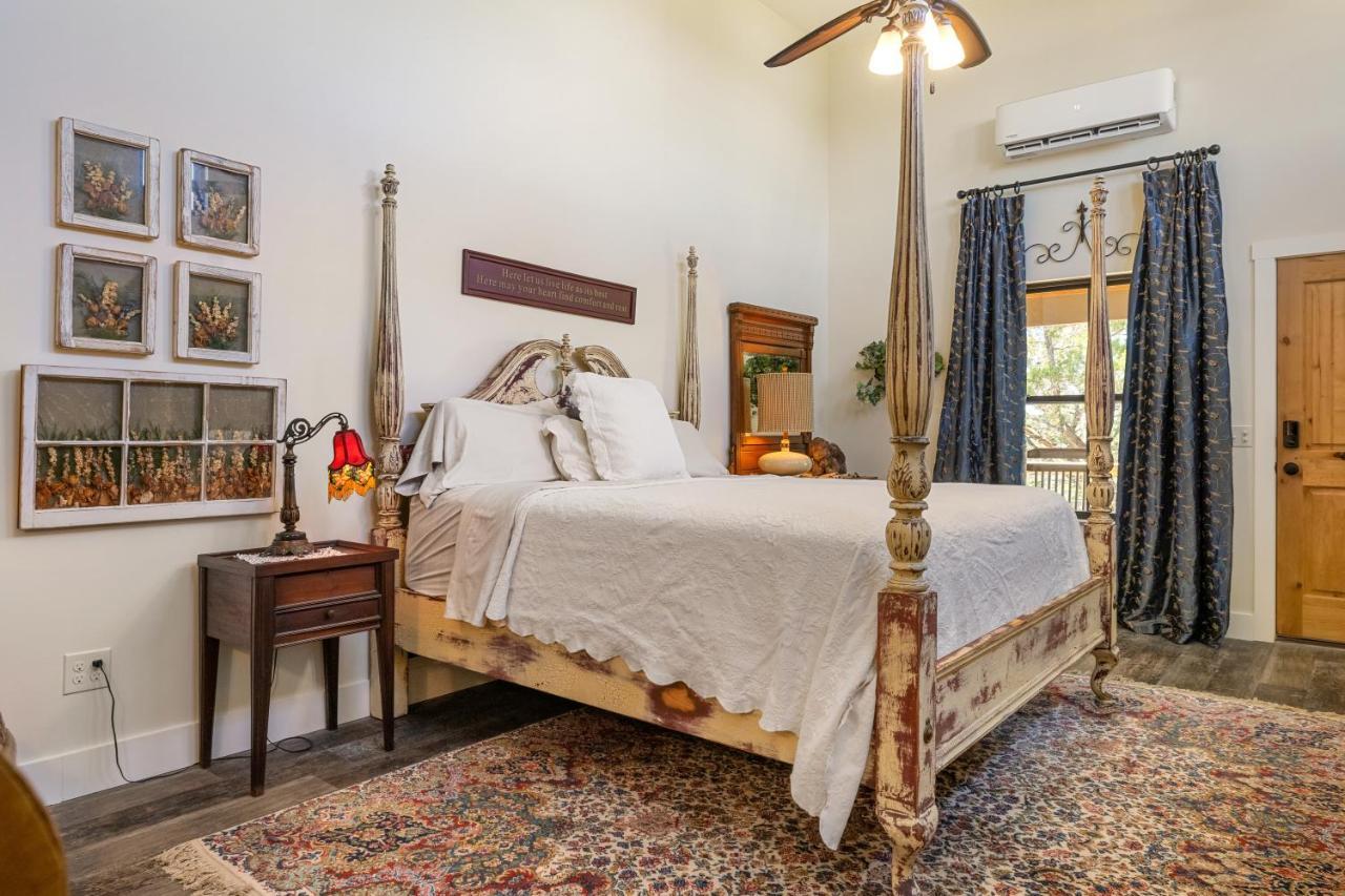 Inn At Sunset Mill Ranch Wimberley Exteriör bild